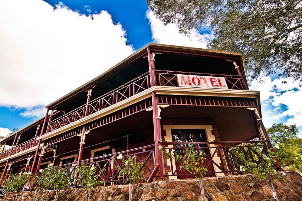 Heritage Country Motel Perth Kültér fotó